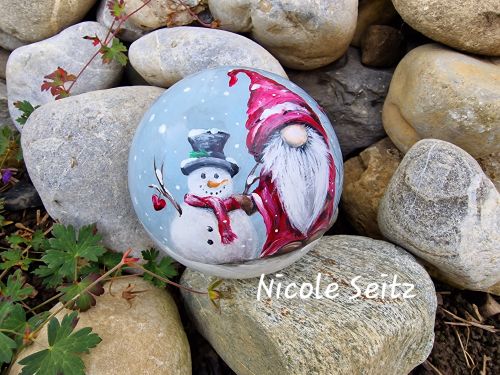 Terrakotta-Kugel * Wichtel * handbemalt * 12 cm * Schneemann Winter Schnee Herz